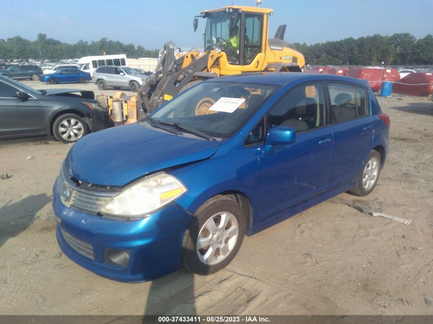 Photo 1 VIN: 3N1BC13E87L450010 - NISSAN VERSA 