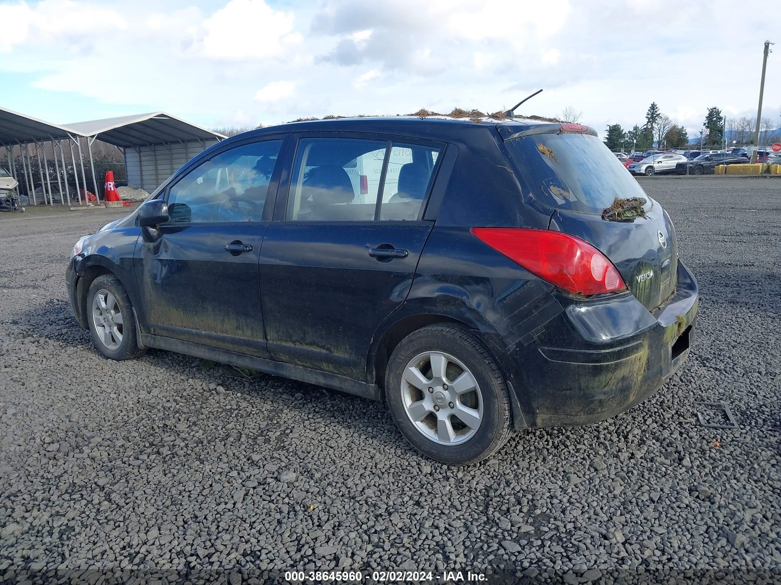 Photo 2 VIN: 3N1BC13E88L378176 - NISSAN VERSA 