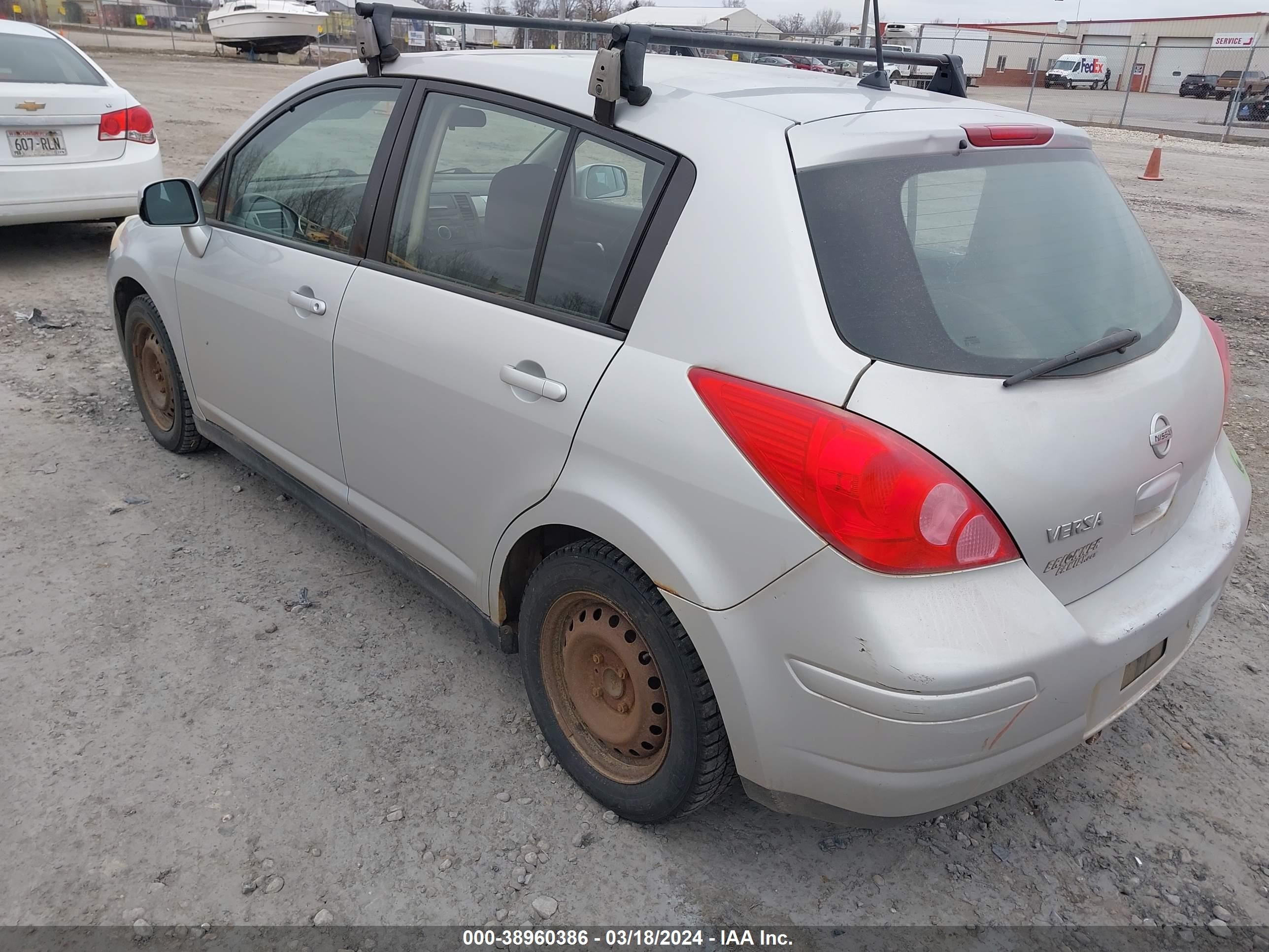 Photo 2 VIN: 3N1BC13E97L356492 - NISSAN VERSA 