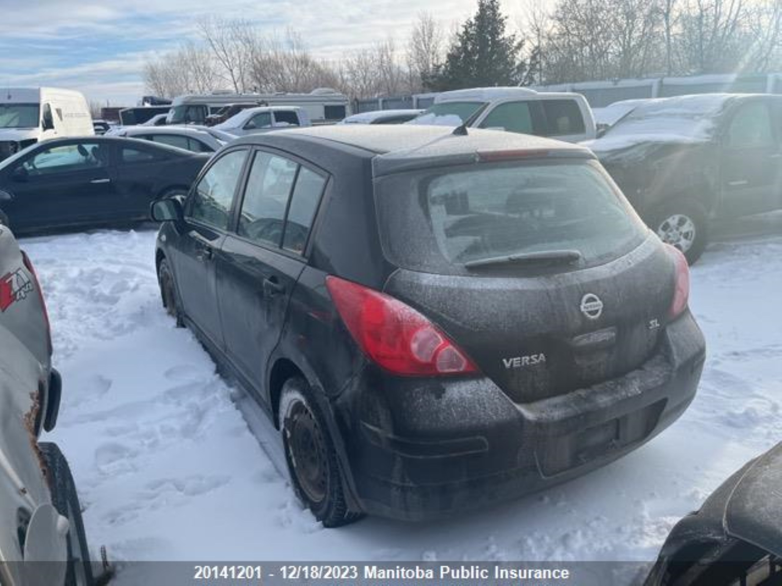 Photo 2 VIN: 3N1BC13E98L361905 - NISSAN VERSA 