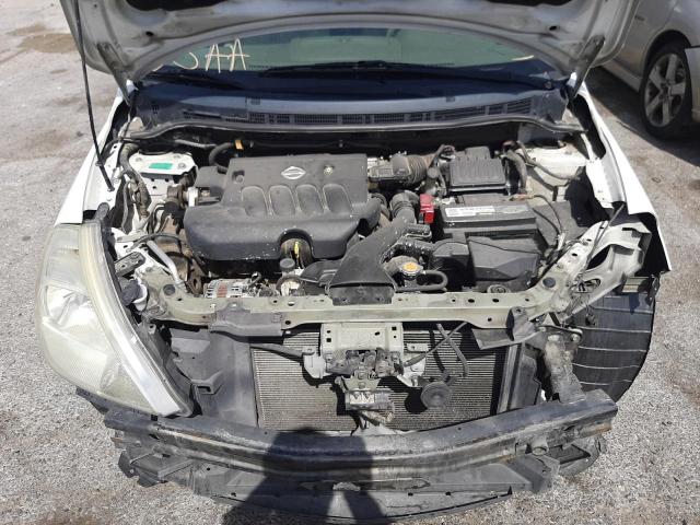 Photo 6 VIN: 3N1BC13E98L440829 - NISSAN VERSA S 