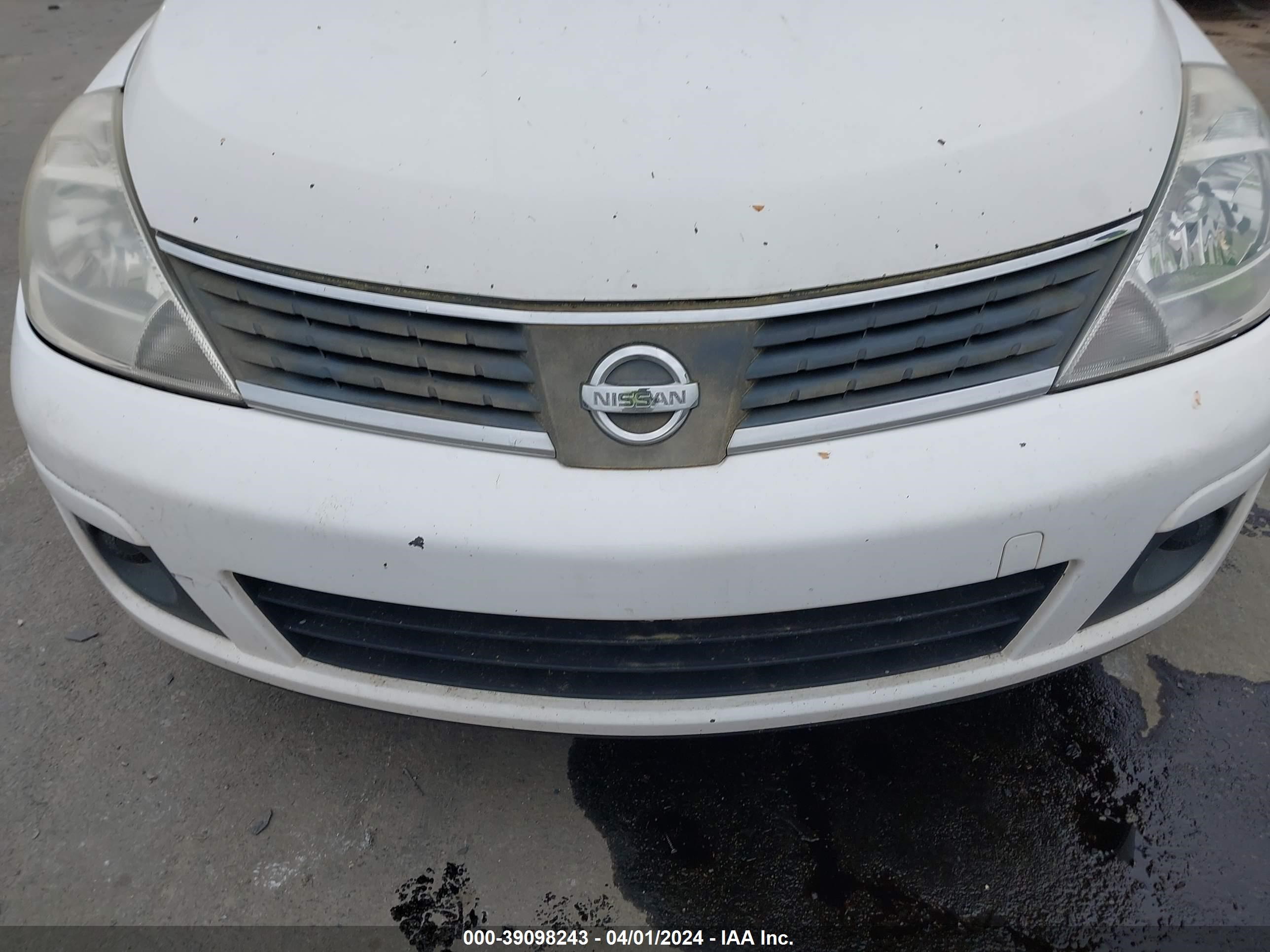 Photo 5 VIN: 3N1BC13E99L403538 - NISSAN VERSA 