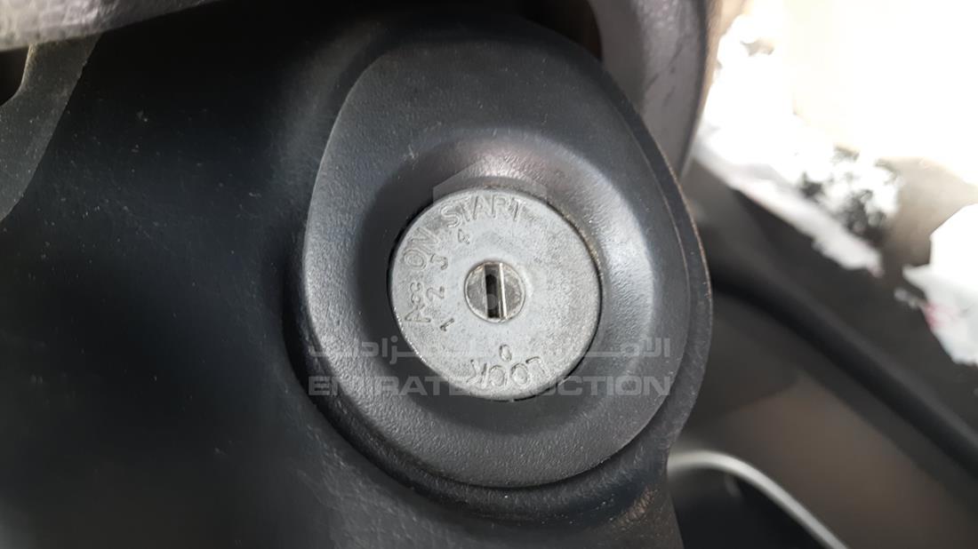 Photo 3 VIN: 3N1BC13E99L443974 - NISSAN VERSA 