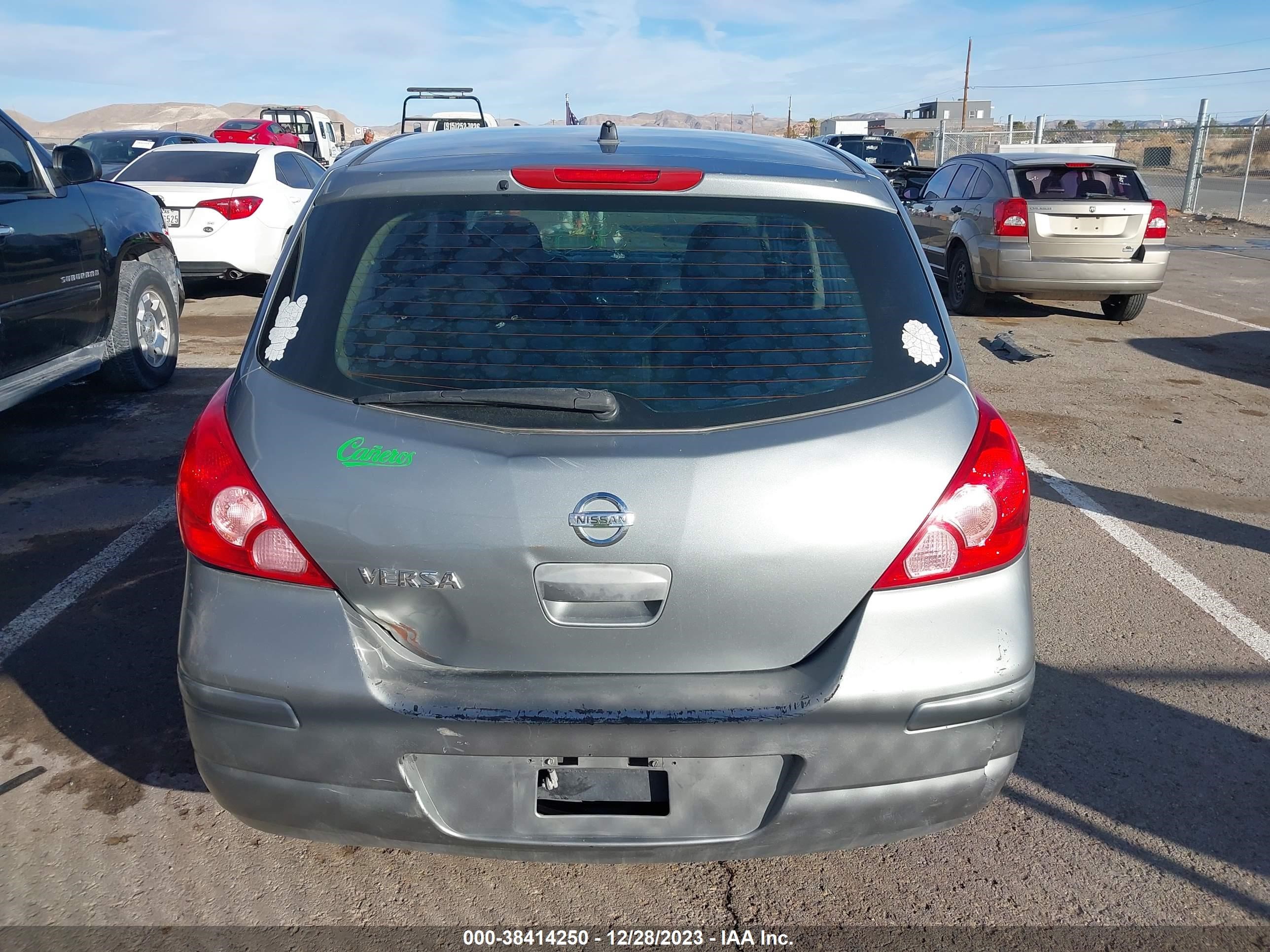 Photo 16 VIN: 3N1BC13EX8L378941 - NISSAN VERSA 