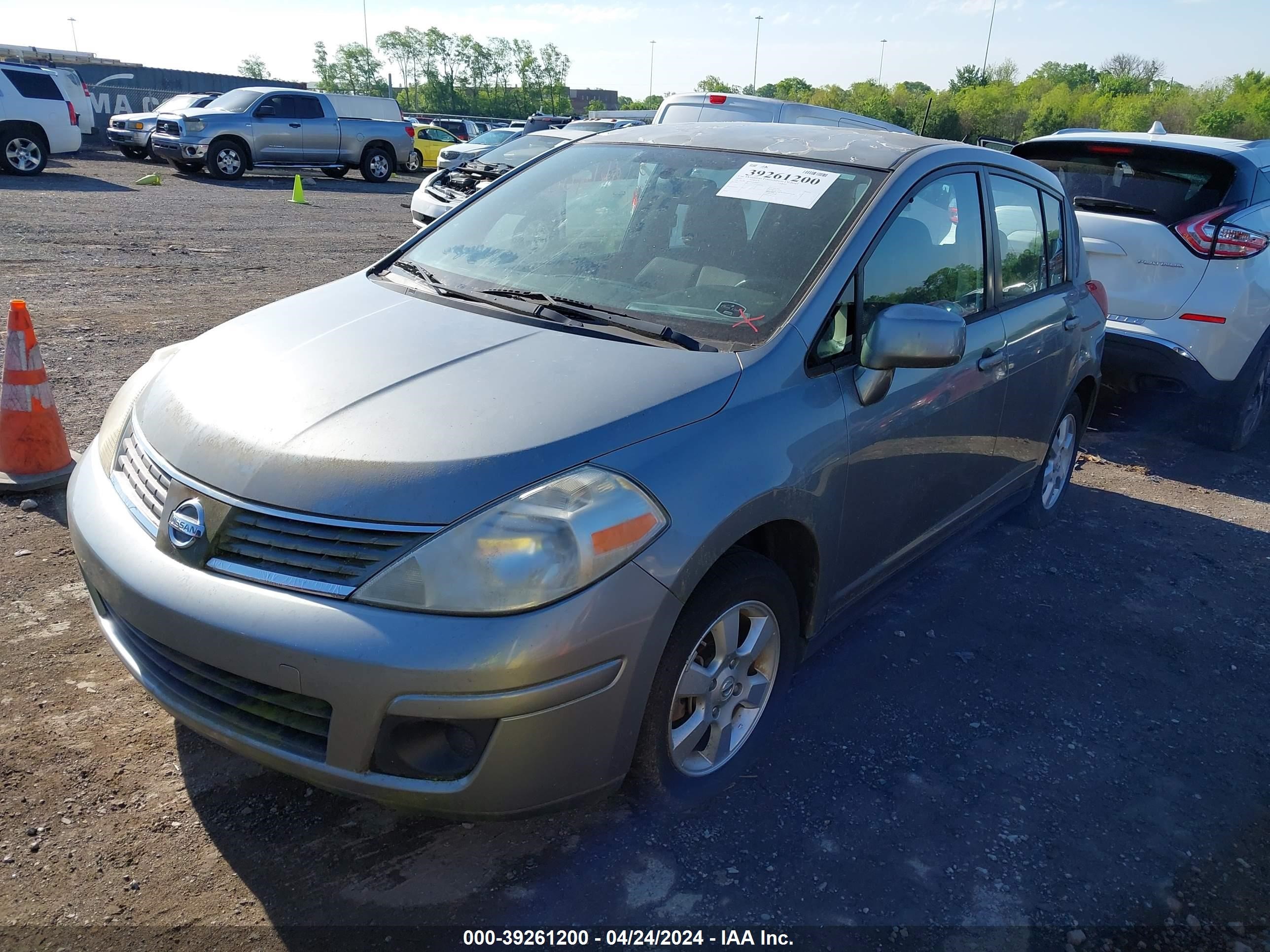 Photo 1 VIN: 3N1BC13EX9L419893 - NISSAN VERSA 