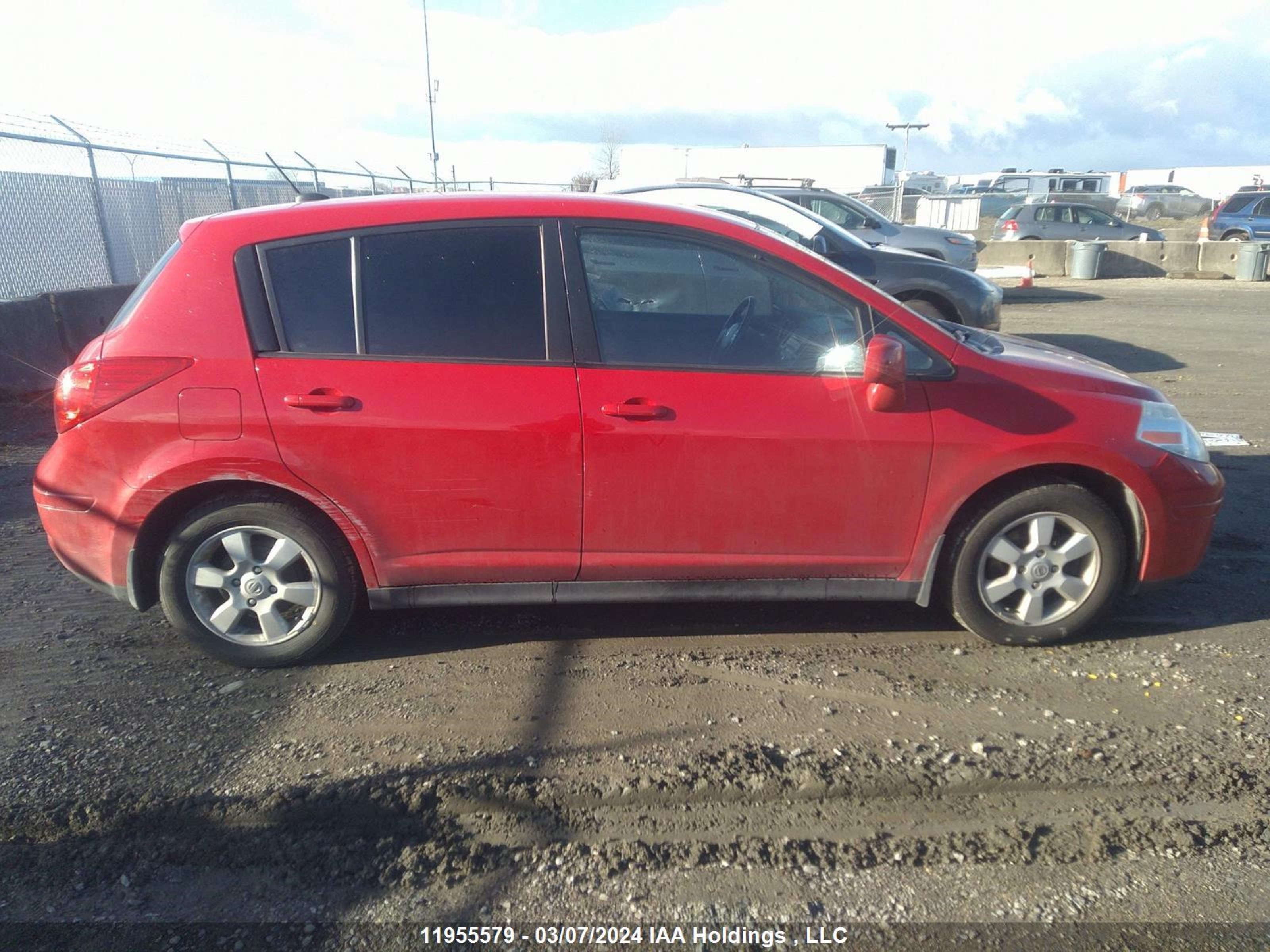 Photo 12 VIN: 3N1BC13EX9L422521 - NISSAN VERSA 