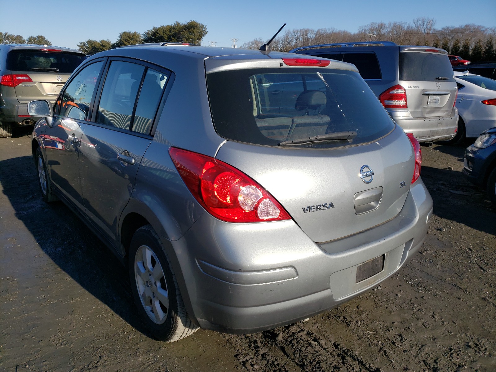 Photo 2 VIN: 3N1BC13EX9L424916 - NISSAN VERSA 