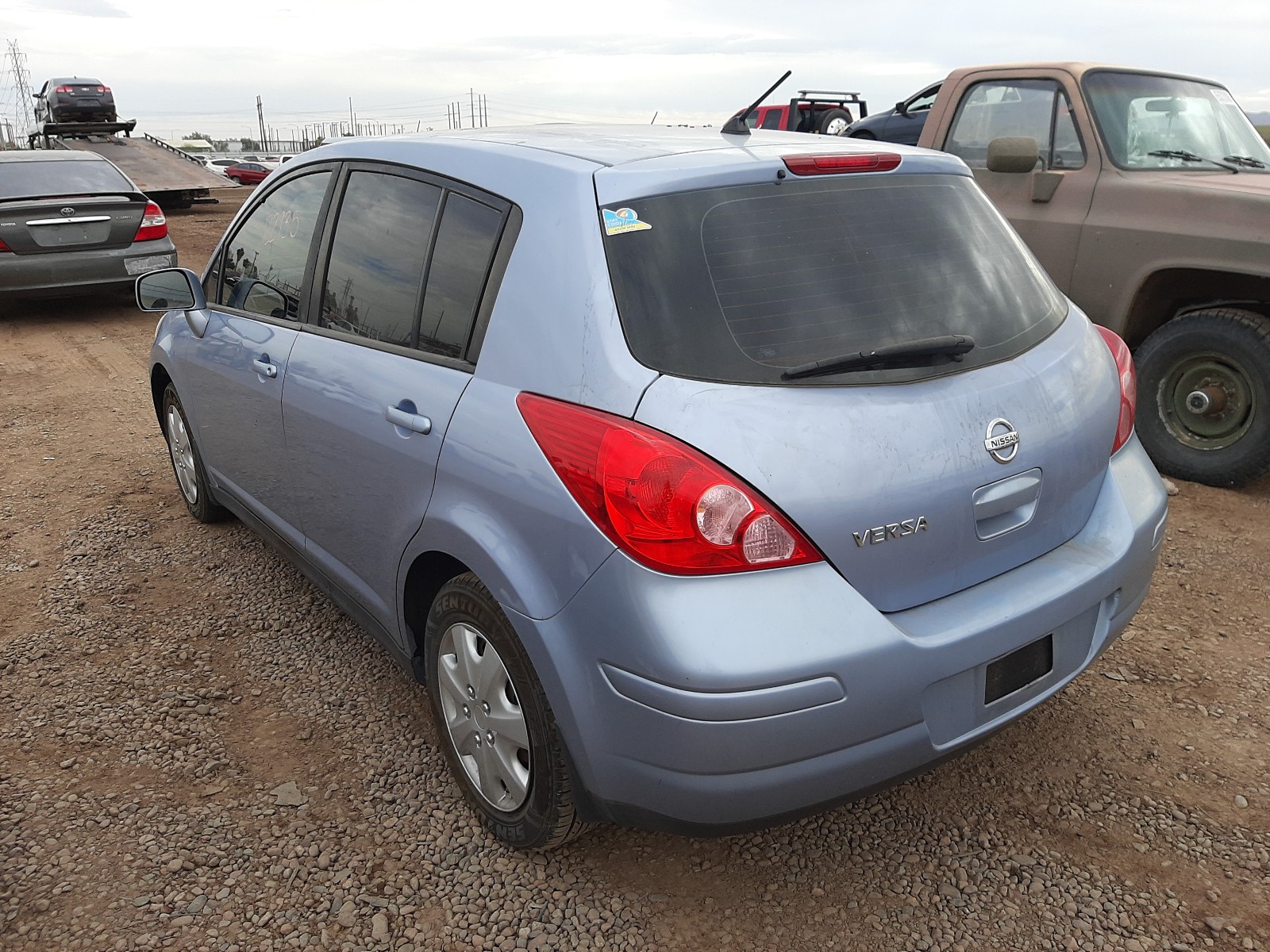 Photo 2 VIN: 3N1BC13EX9L431820 - NISSAN VERSA S 