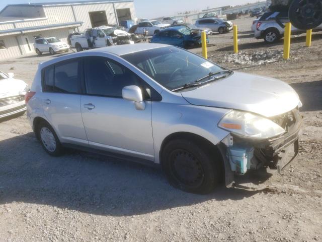 Photo 3 VIN: 3N1BC13EX9L482881 - NISSAN VERSA 