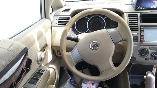 Photo 13 VIN: 3N1BC1A61BL368883 - NISSAN TIIDA 