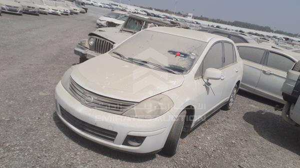 Photo 3 VIN: 3N1BC1A61CK256320 - NISSAN TIIDA 