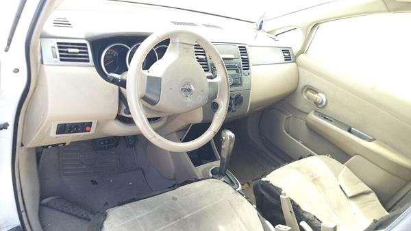 Photo 11 VIN: 3N1BC1A63BK217940 - NISSAN TIIDA 