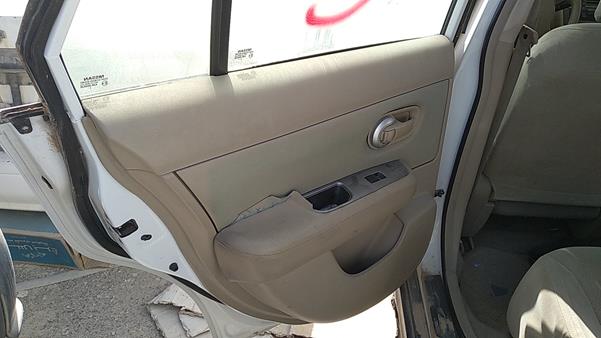 Photo 17 VIN: 3N1BC1A66BK213736 - NISSAN TIIDA 