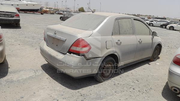 Photo 8 VIN: 3N1BC1A66BL388675 - NISSAN TIIDA 