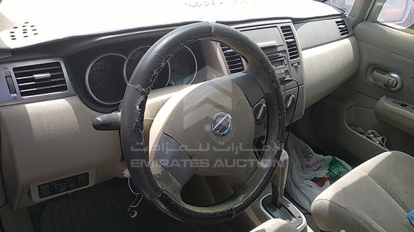 Photo 11 VIN: 3N1BC1A68BL350302 - NISSAN TIIDA 