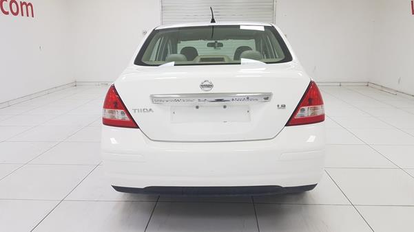 Photo 7 VIN: 3N1BC1A6XCK268739 - NISSAN TIIDA 