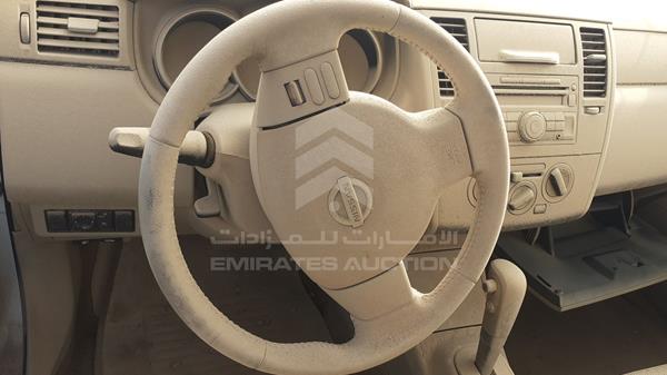 Photo 11 VIN: 3N1BC1A76BK208917 - NISSAN TIIDA 