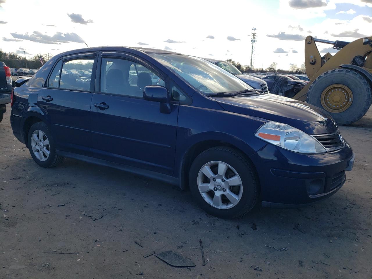 Photo 3 VIN: 3N1BC1AP1BL373140 - NISSAN VERSA 