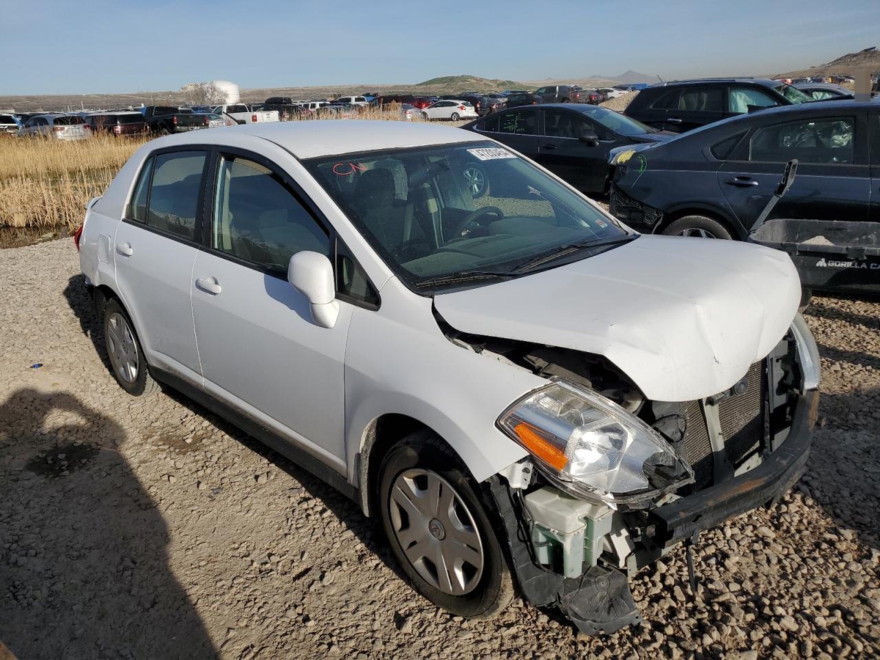 Photo 3 VIN: 3N1BC1AP2AL364011 - NISSAN VERSA 