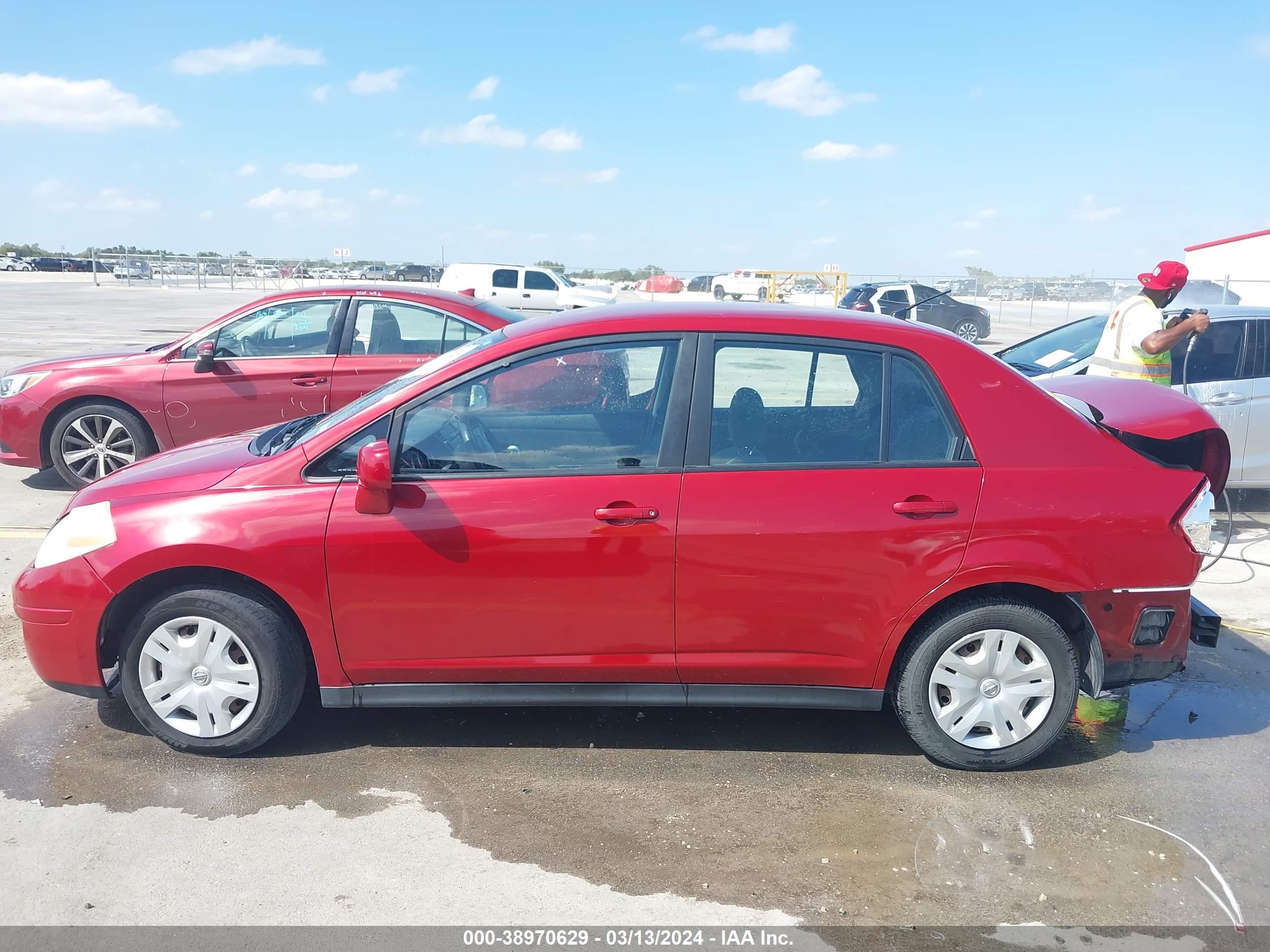 Photo 14 VIN: 3N1BC1AP2BL463333 - NISSAN VERSA 