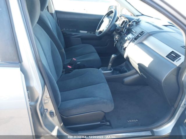 Photo 4 VIN: 3N1BC1AP3AL416813 - NISSAN VERSA 