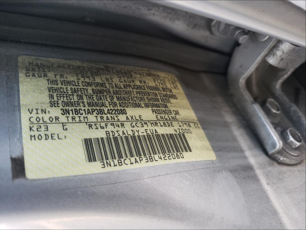 Photo 9 VIN: 3N1BC1AP3BL422080 - NISSAN VERSA S 