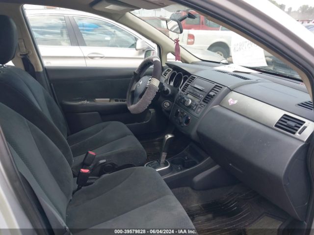 Photo 4 VIN: 3N1BC1AP3BL459050 - NISSAN VERSA 