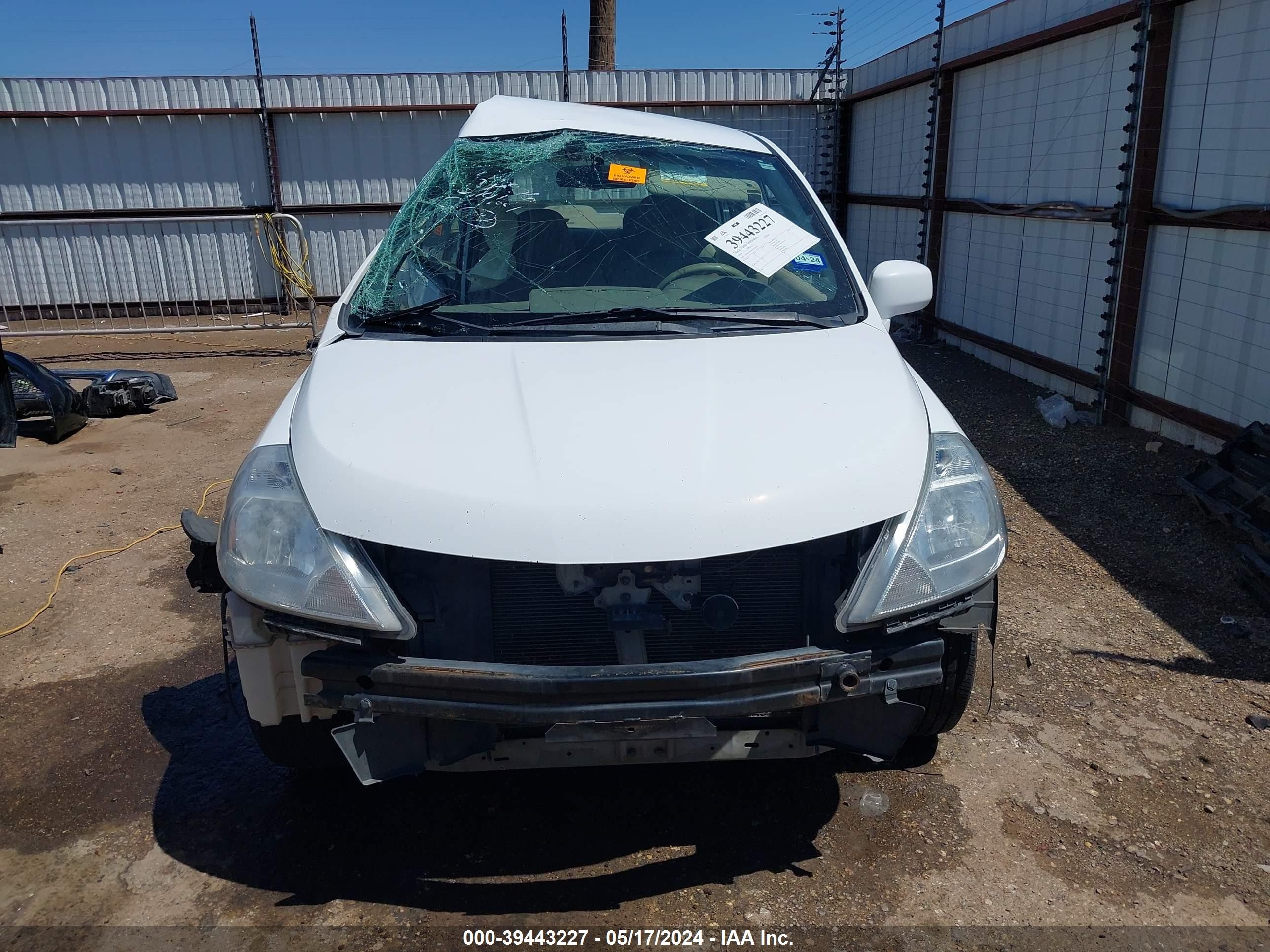 Photo 10 VIN: 3N1BC1AP4AL376208 - NISSAN VERSA 