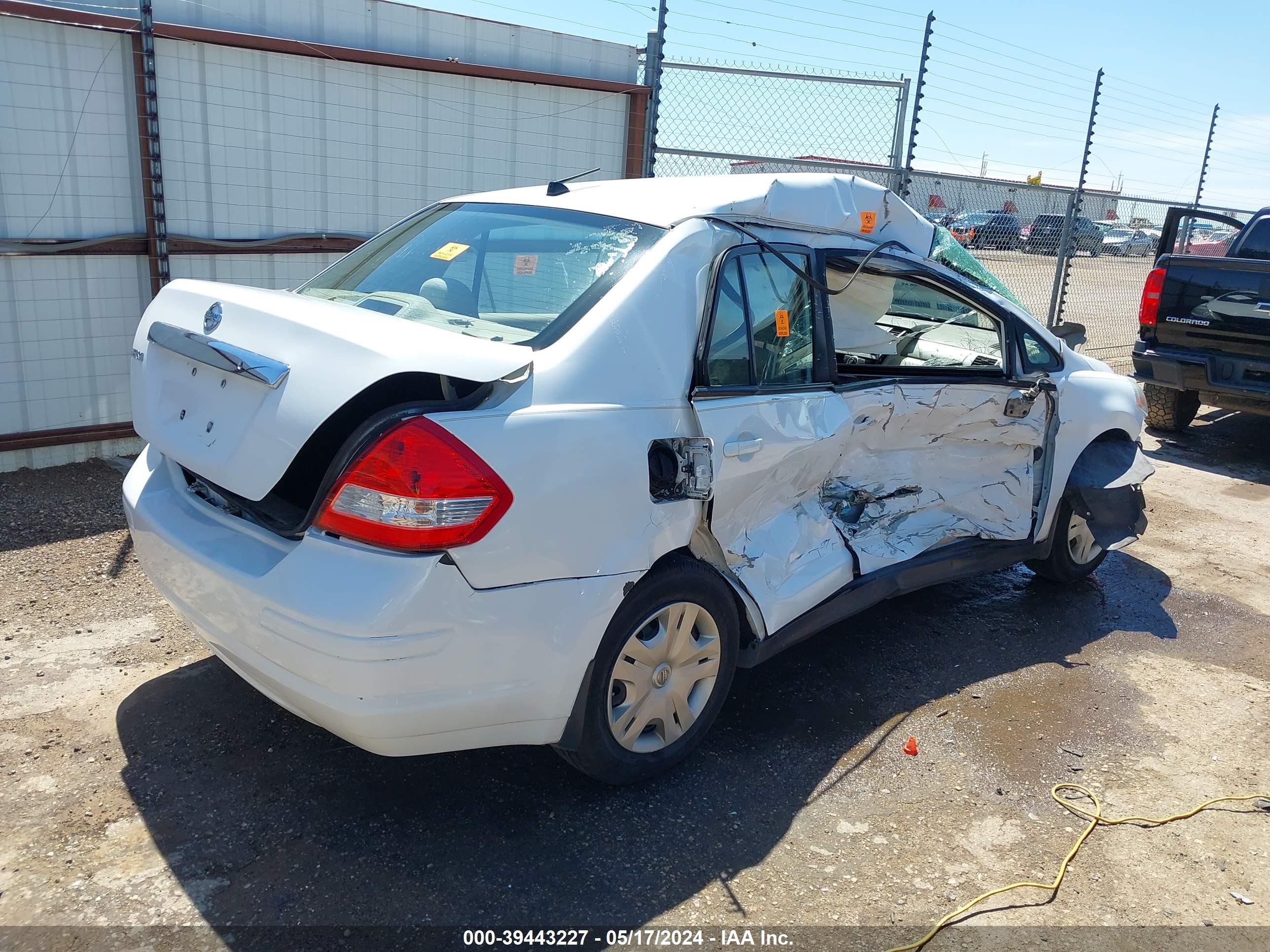 Photo 3 VIN: 3N1BC1AP4AL376208 - NISSAN VERSA 