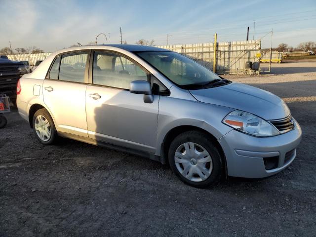 Photo 3 VIN: 3N1BC1AP4AL457743 - NISSAN VERSA 