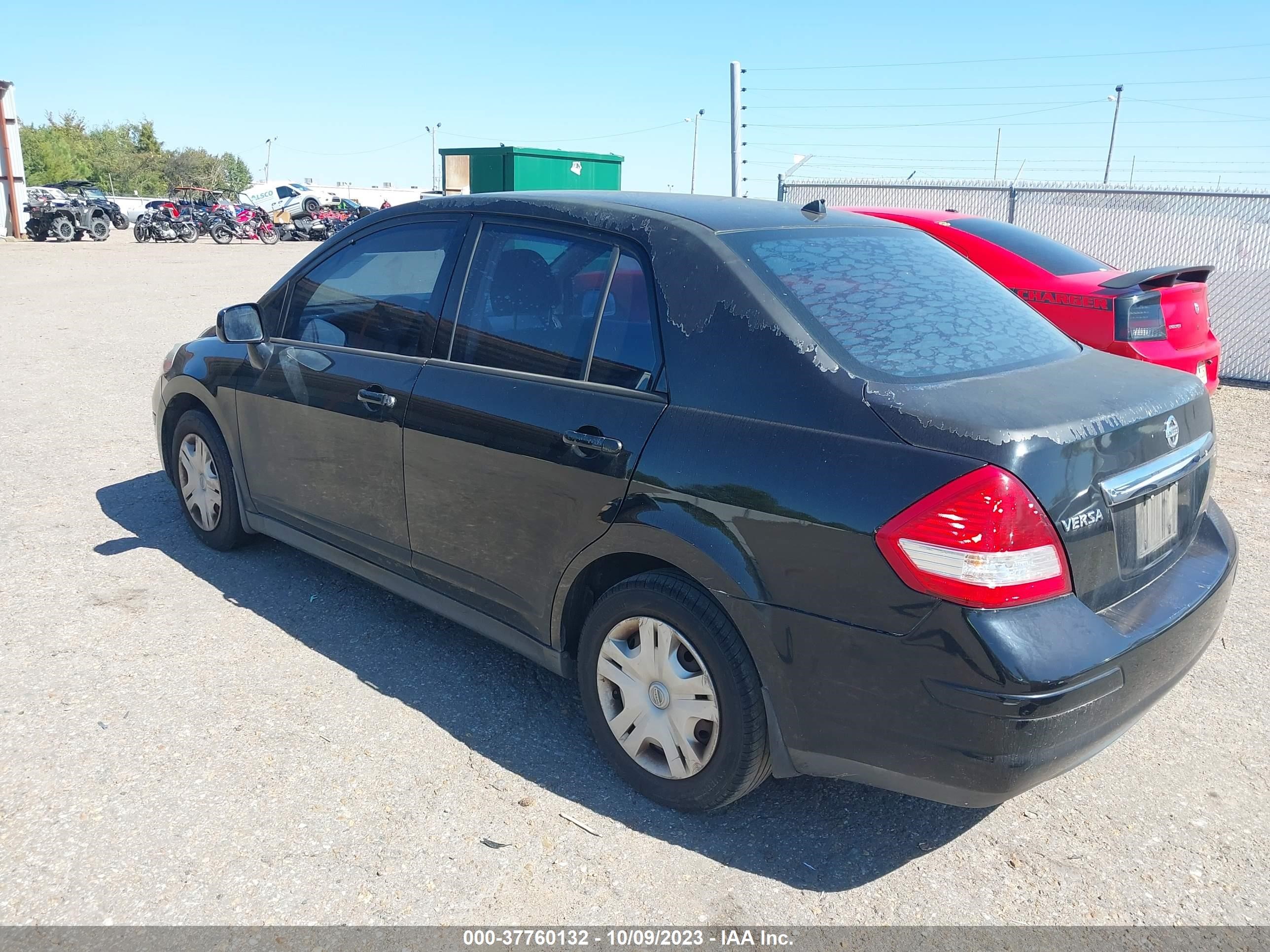 Photo 2 VIN: 3N1BC1AP5AL450896 - NISSAN VERSA 