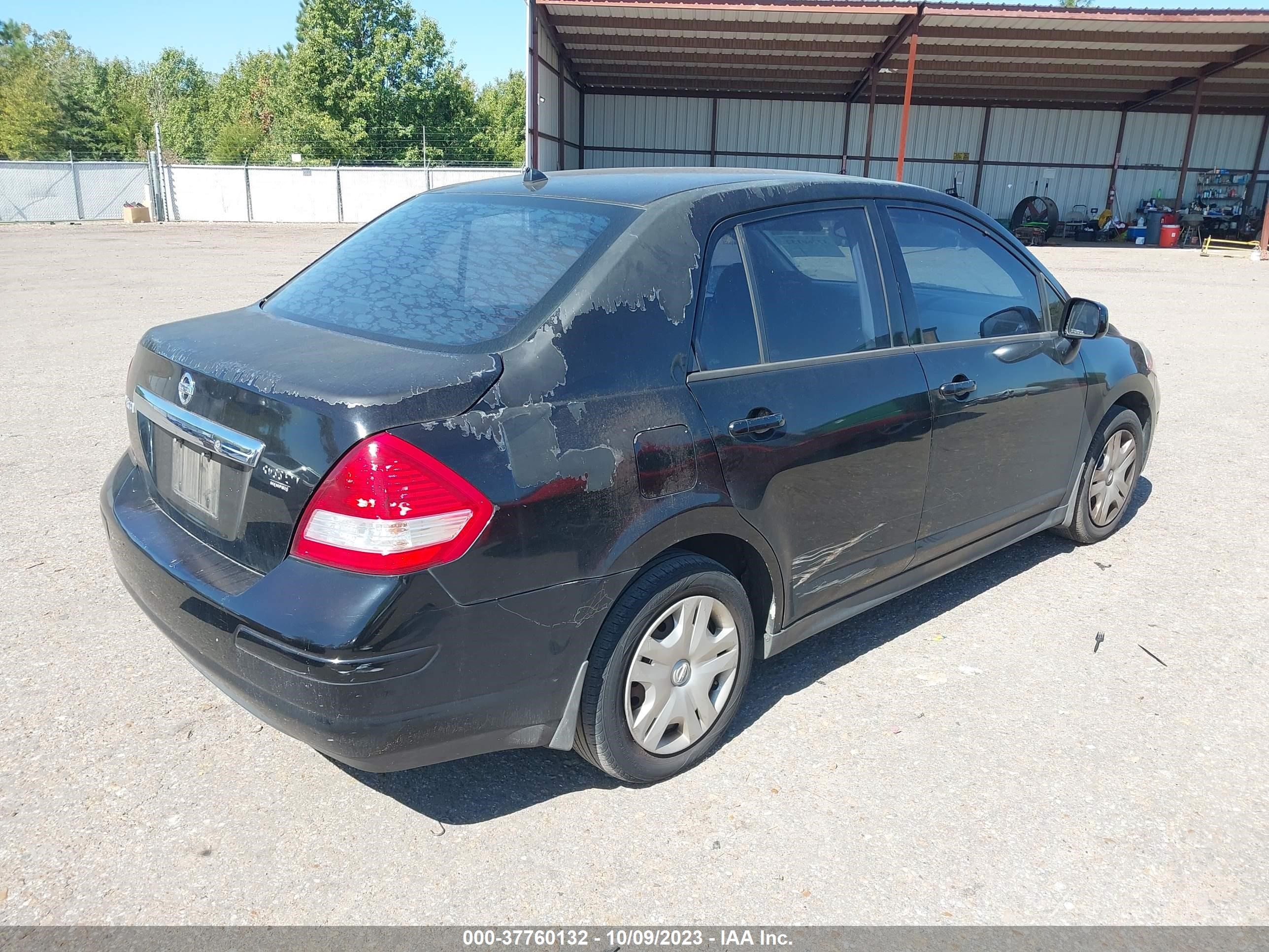 Photo 3 VIN: 3N1BC1AP5AL450896 - NISSAN VERSA 