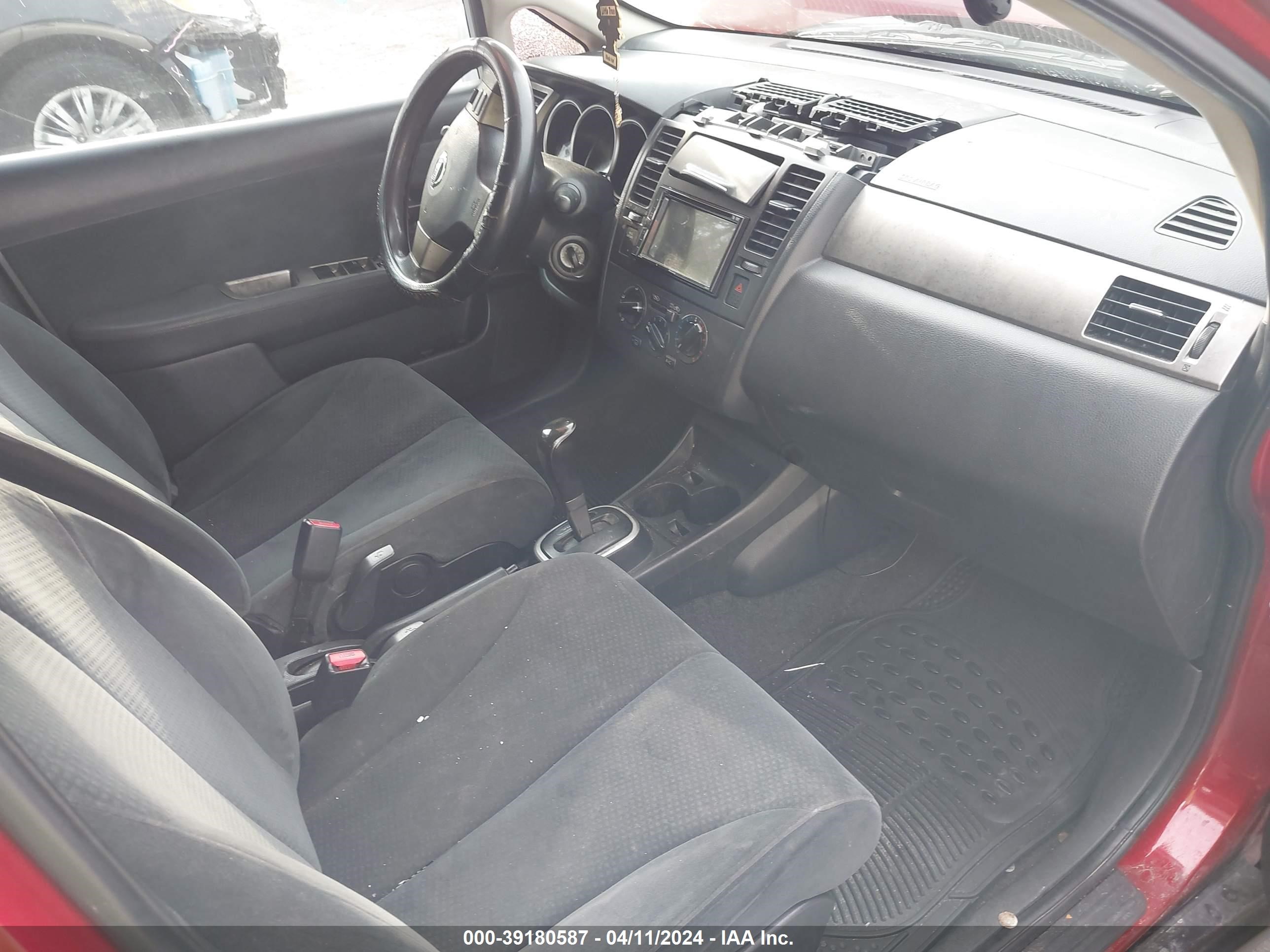 Photo 4 VIN: 3N1BC1AP6BL403488 - NISSAN VERSA 