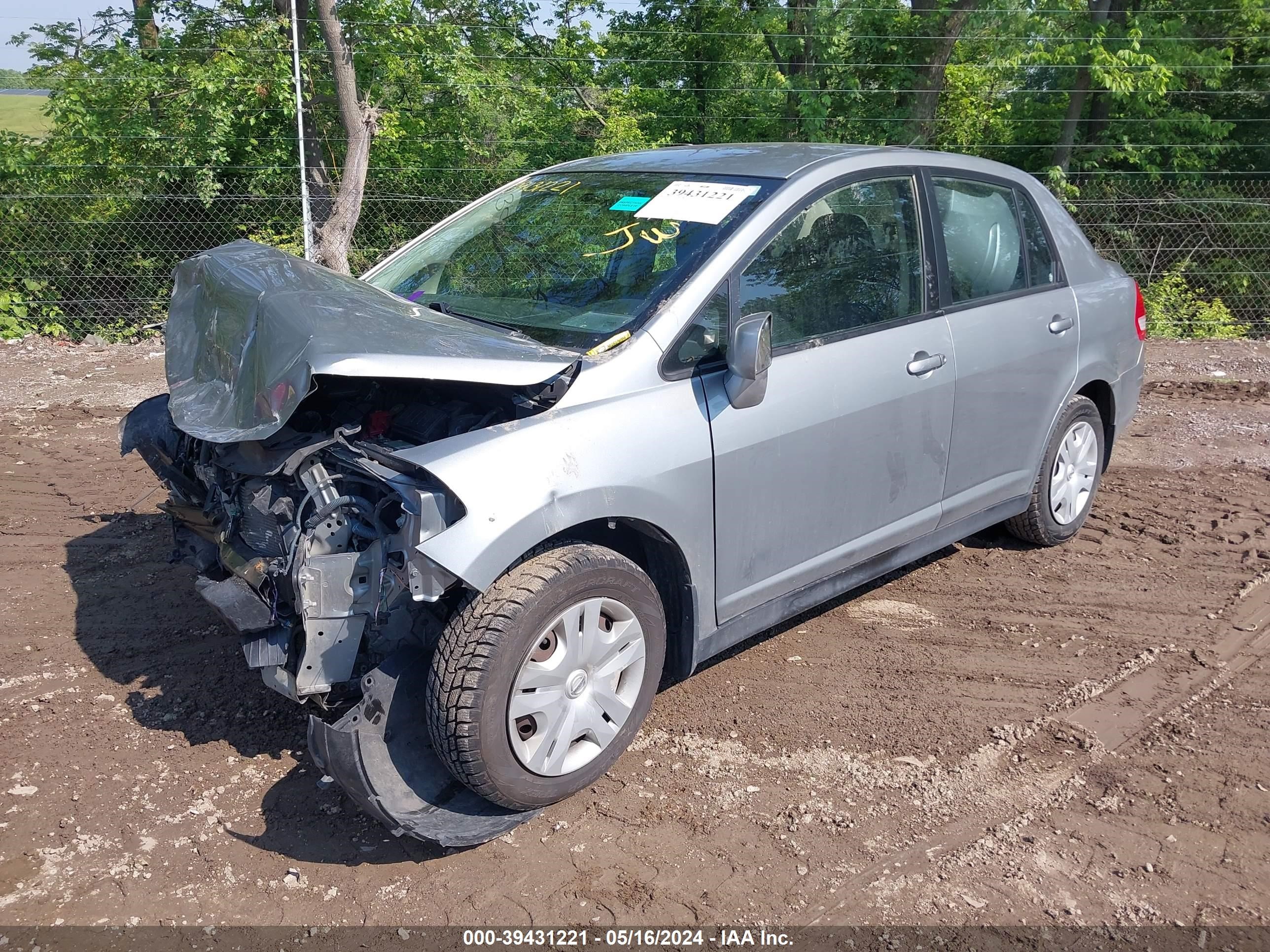 Photo 1 VIN: 3N1BC1APXAL359994 - NISSAN VERSA 