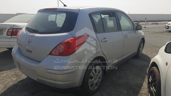 Photo 8 VIN: 3N1BC1C61DK217600 - NISSAN TIIDA 