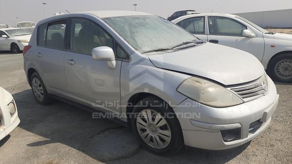 Photo 9 VIN: 3N1BC1C61DK217600 - NISSAN TIIDA 