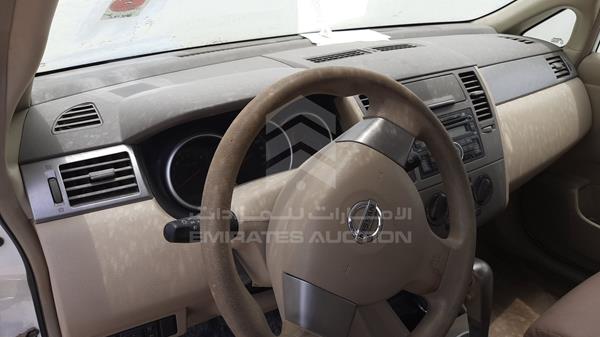 Photo 9 VIN: 3N1BC1C62BK223905 - NISSAN TIIDA 