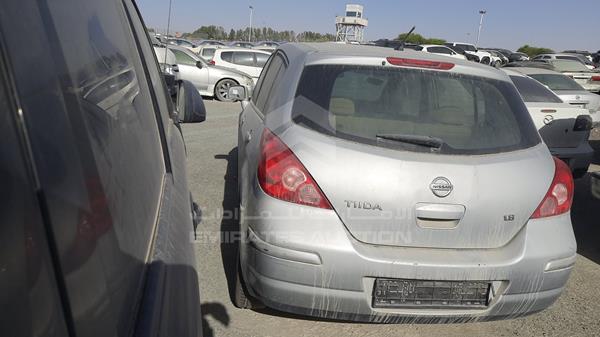 Photo 4 VIN: 3N1BC1C63DK200829 - NISSAN TIIDA 