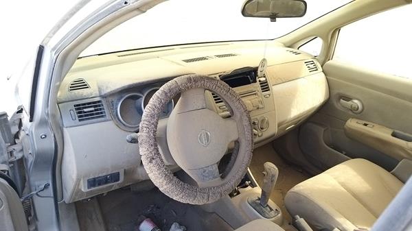 Photo 9 VIN: 3N1BC1C66BL353518 - NISSAN TIIDA 