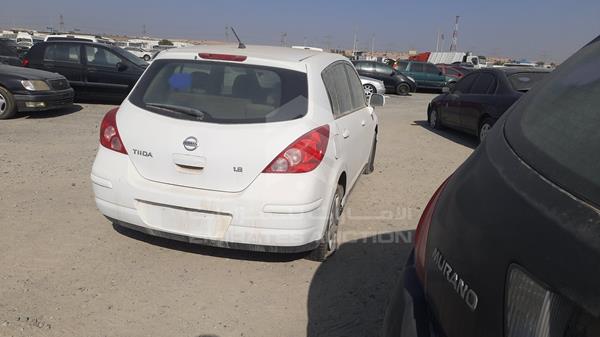 Photo 8 VIN: 3N1BC1C6XDK220771 - NISSAN TIIDA 