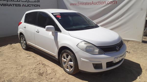 Photo 8 VIN: 3N1BC1C73DK206395 - NISSAN TIIDA 