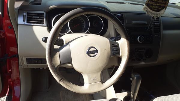 Photo 13 VIN: 3N1BC1C7XDK210637 - NISSAN TIIDA 