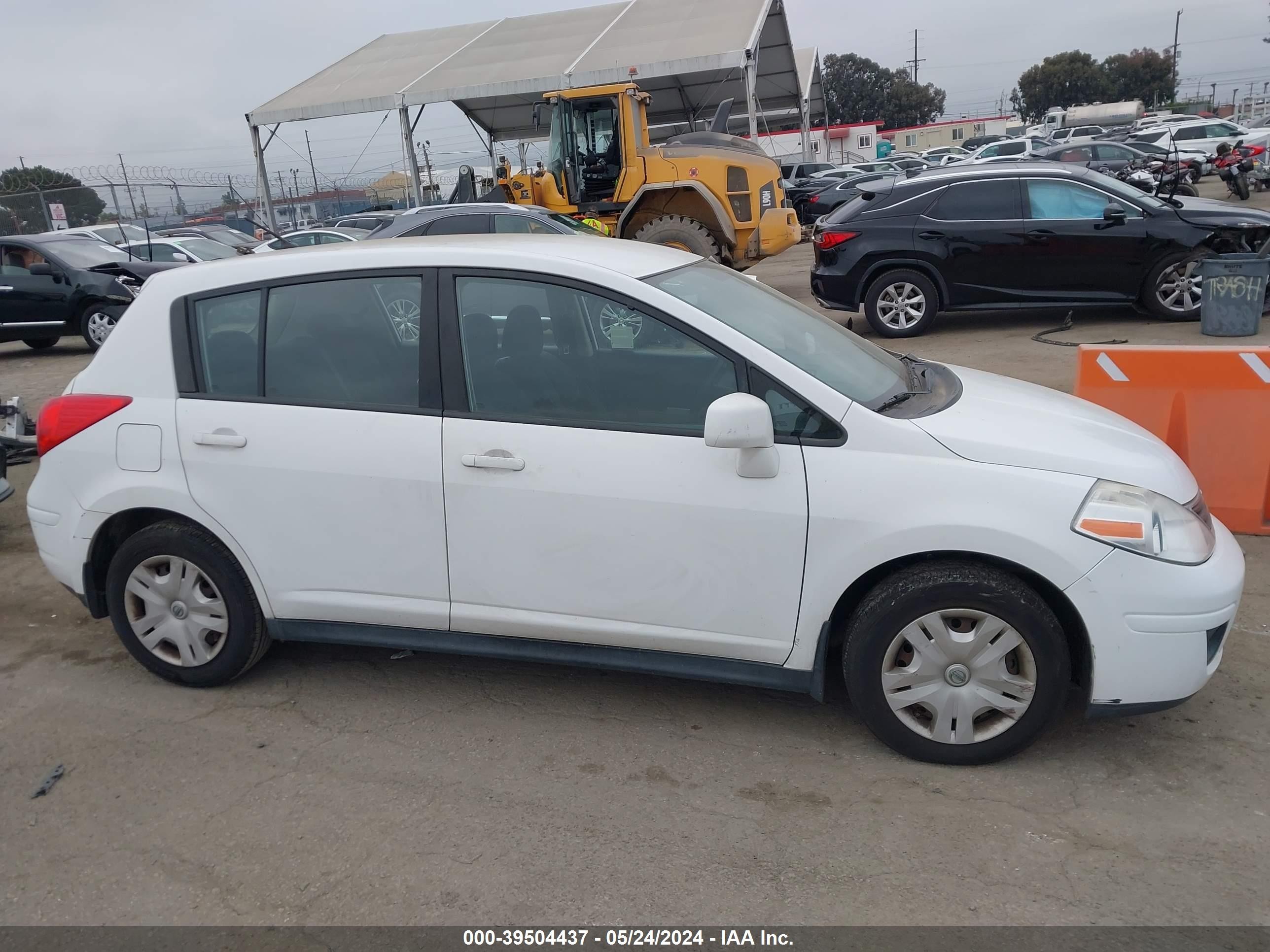 Photo 12 VIN: 3N1BC1CP0AL464749 - NISSAN VERSA 