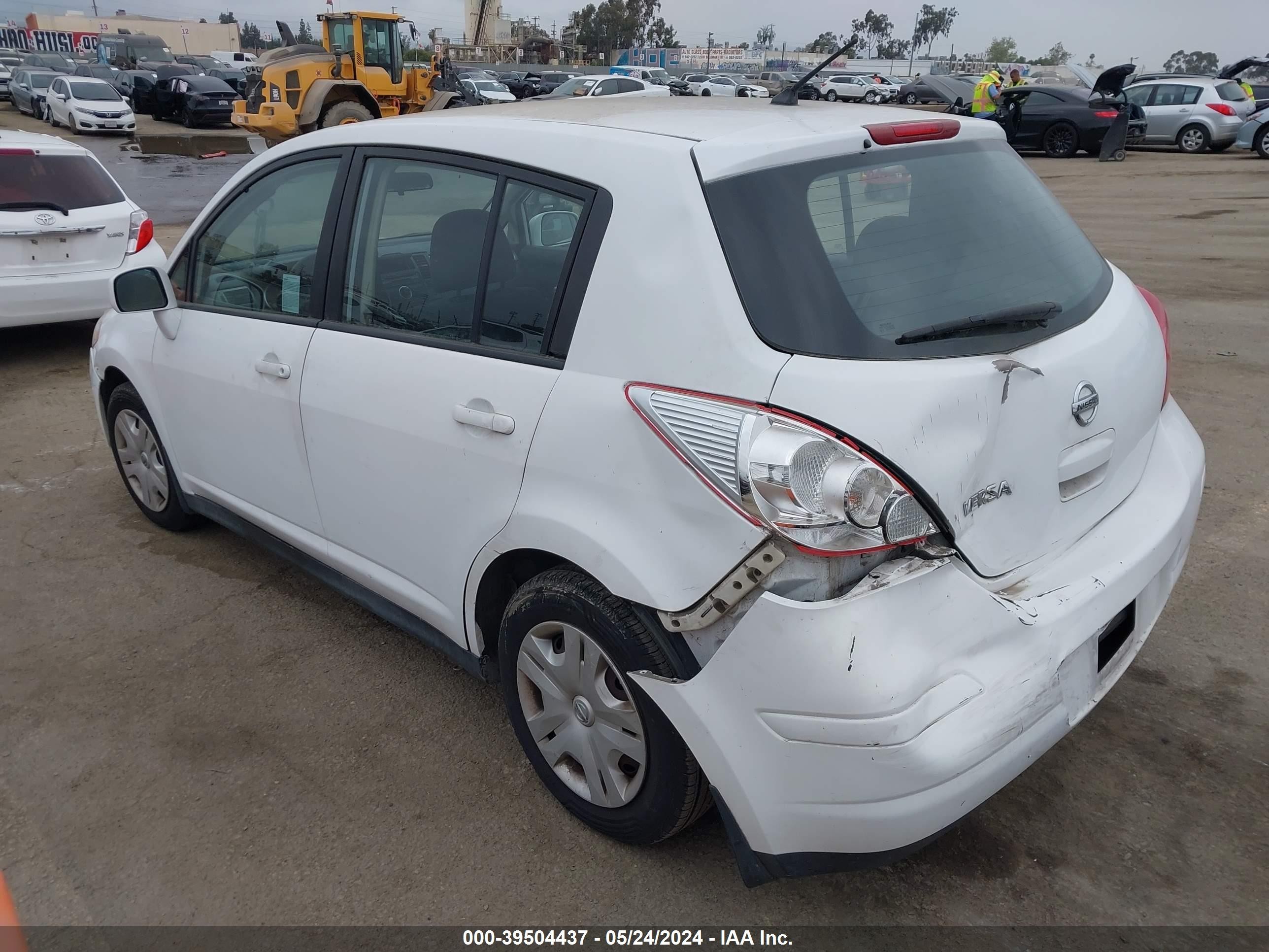 Photo 2 VIN: 3N1BC1CP0AL464749 - NISSAN VERSA 