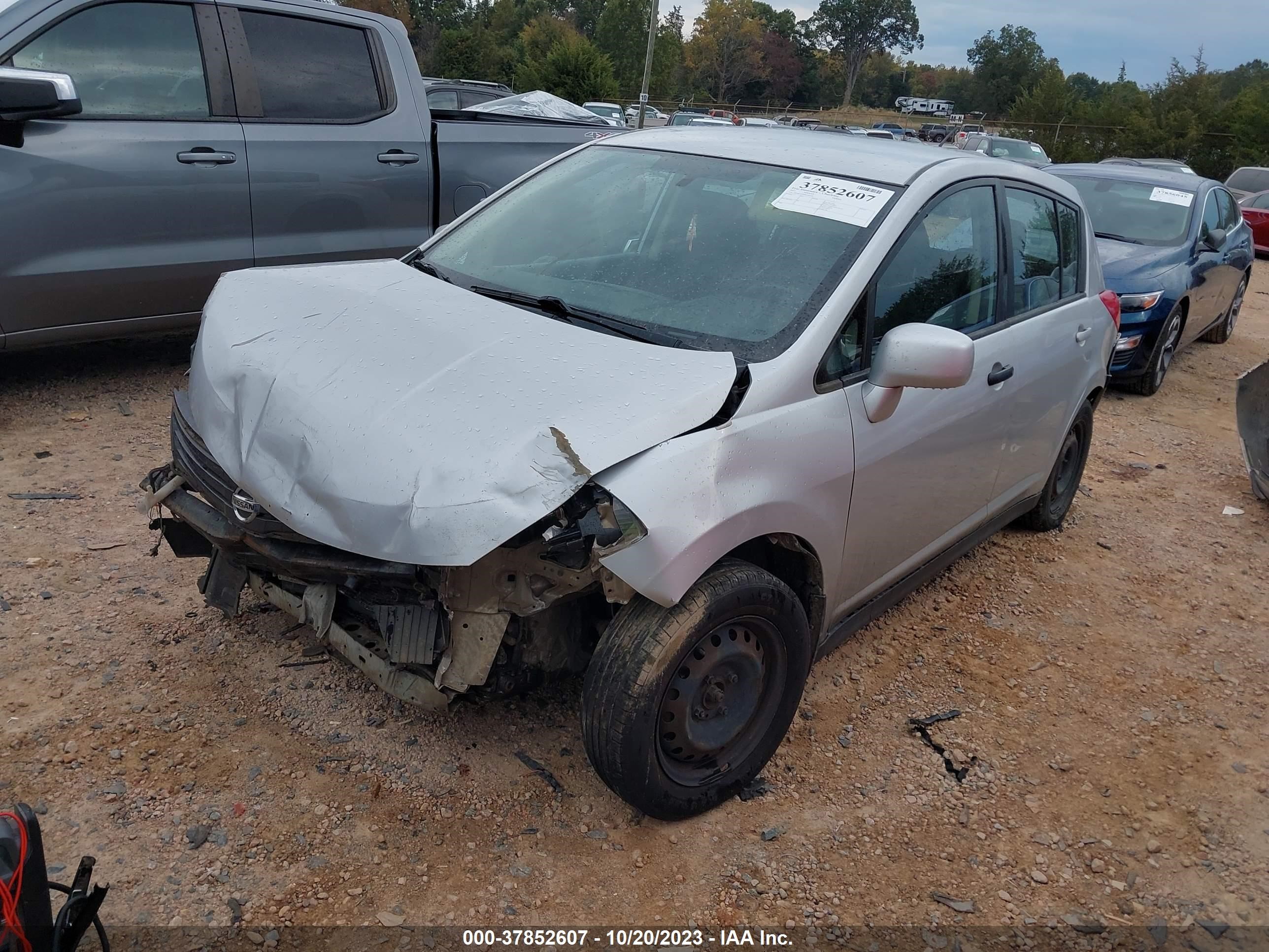 Photo 1 VIN: 3N1BC1CP0BL401944 - NISSAN VERSA 