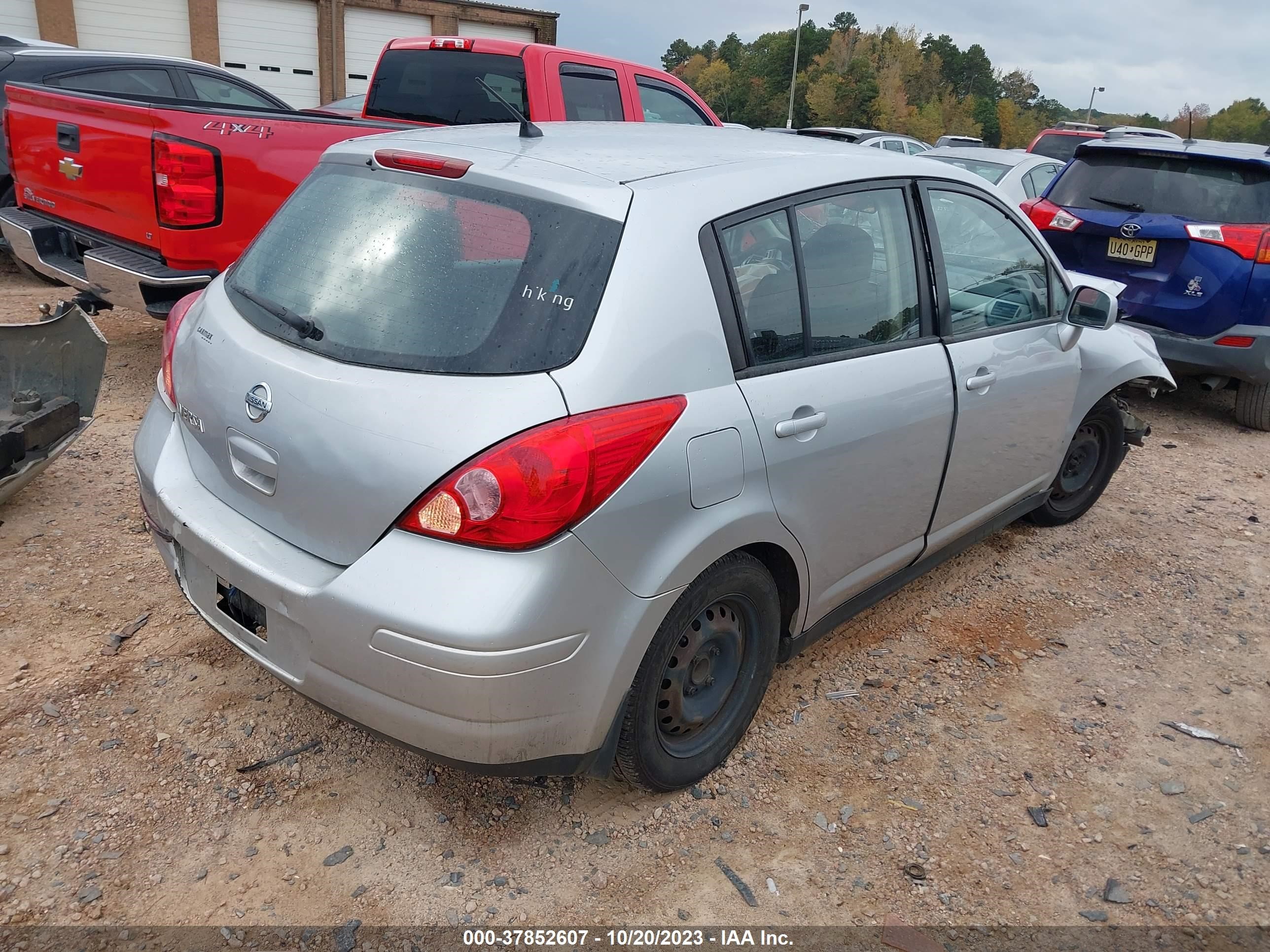 Photo 3 VIN: 3N1BC1CP0BL401944 - NISSAN VERSA 