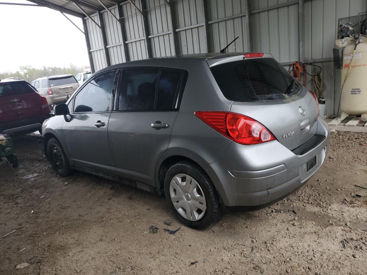 Photo 1 VIN: 3N1BC1CP0BL437729 - NISSAN VERSA 