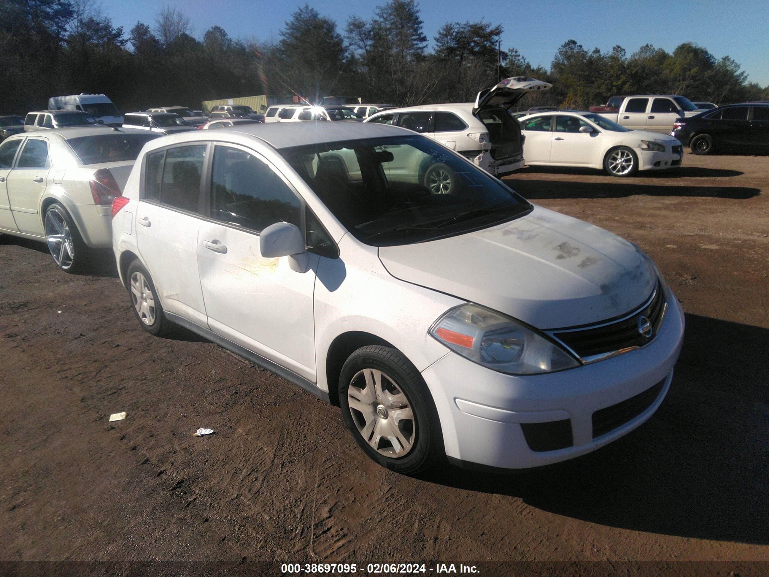 Photo 0 VIN: 3N1BC1CP0CK810131 - NISSAN VERSA 