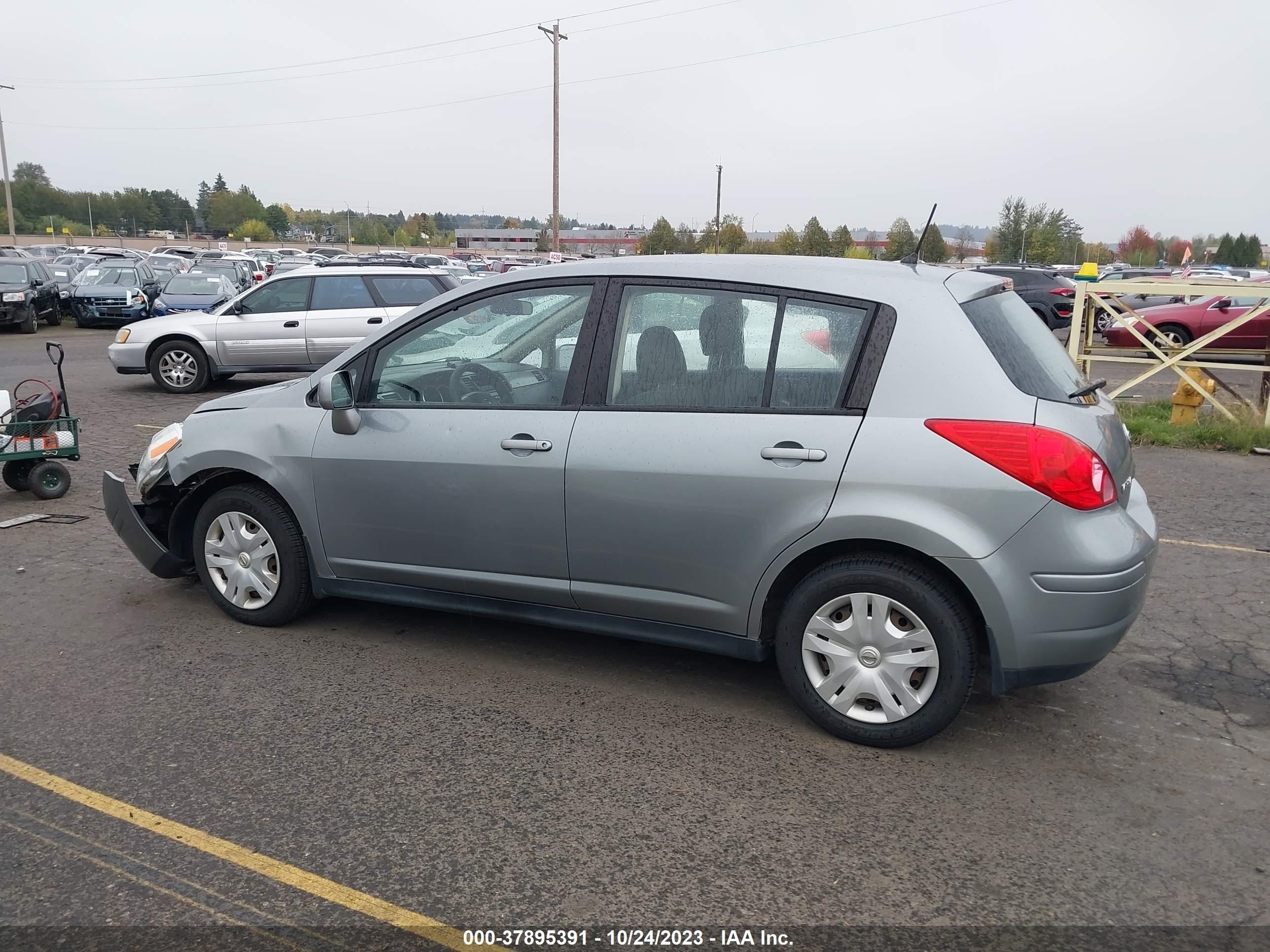 Photo 13 VIN: 3N1BC1CP1BL446536 - NISSAN VERSA 