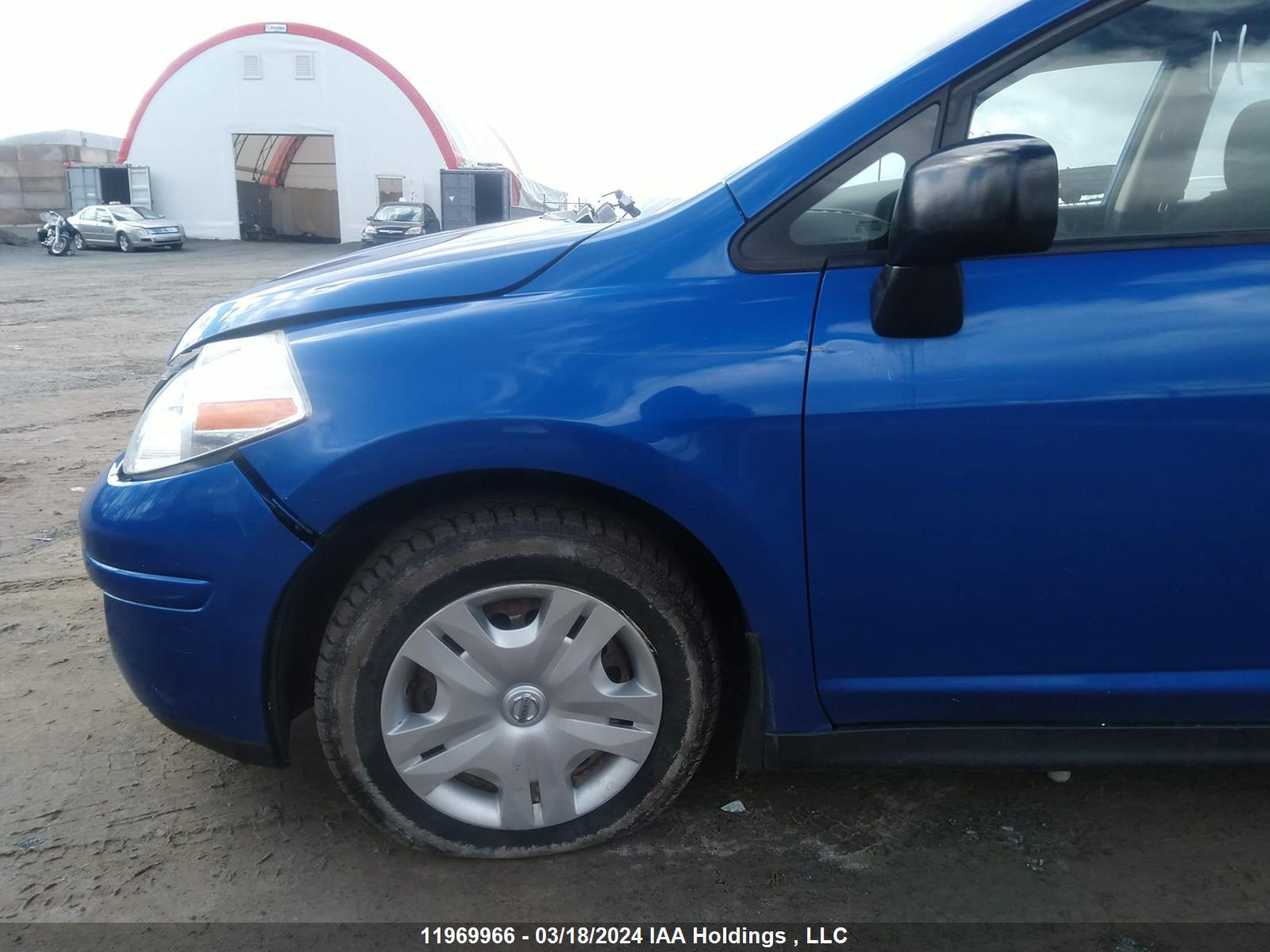 Photo 11 VIN: 3N1BC1CP1BL496370 - NISSAN VERSA 